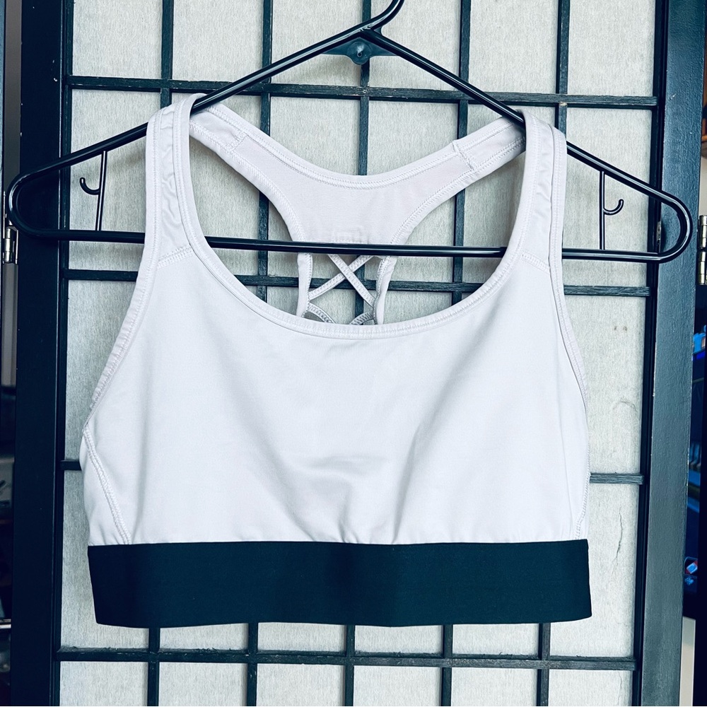 Victorias secret sport sports bra cream sz M